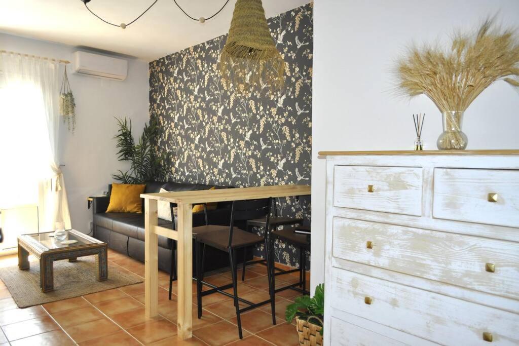 Azahares Turistico Apartment *