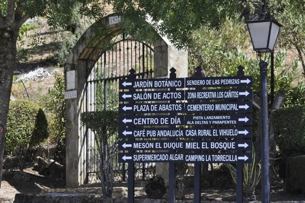 Azahares Turistico